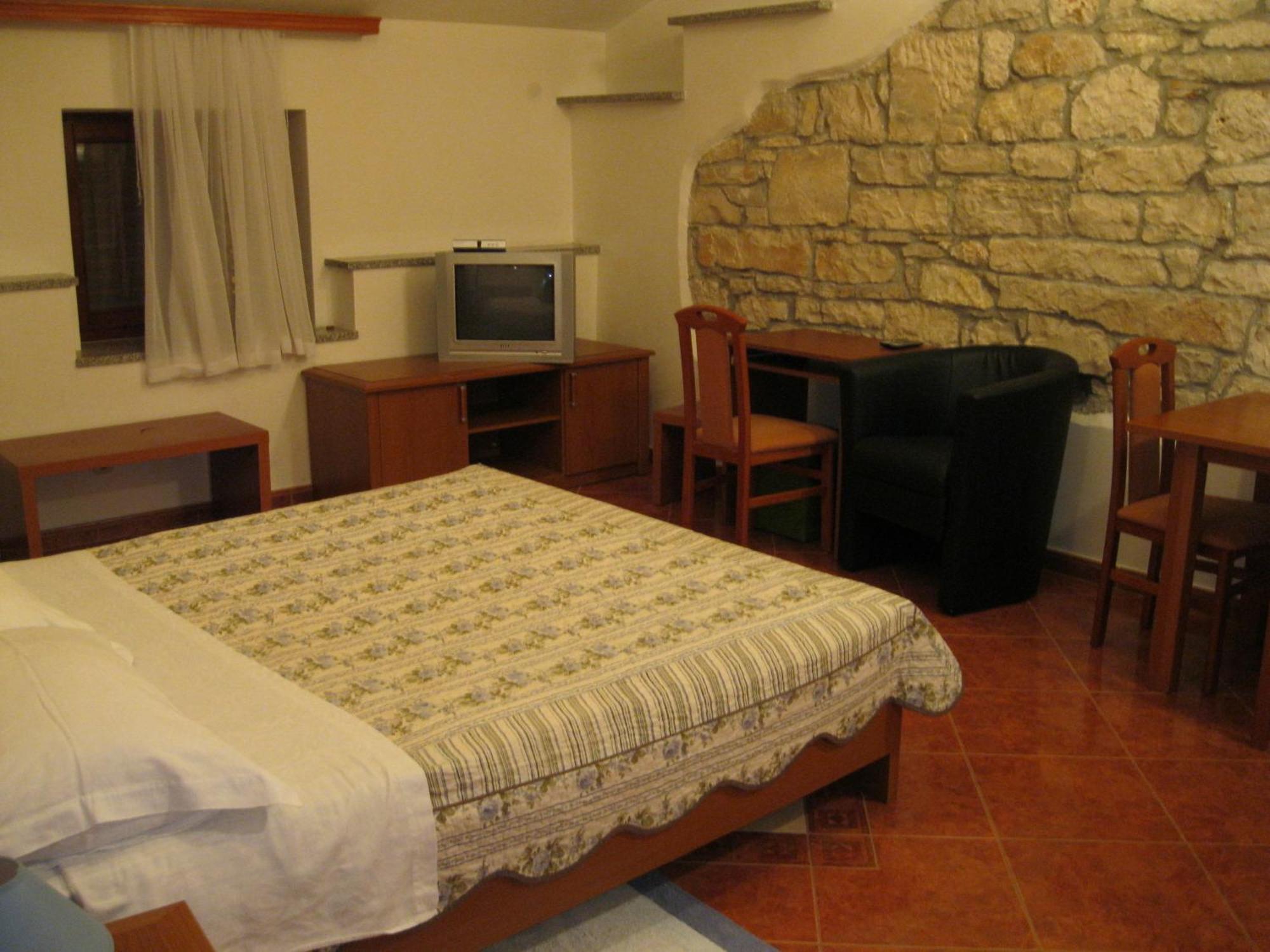 Apartments Lav Poreč Eksteriør billede