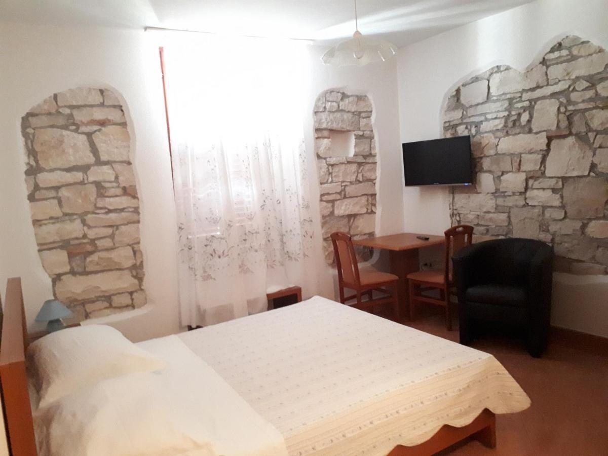 Apartments Lav Poreč Eksteriør billede